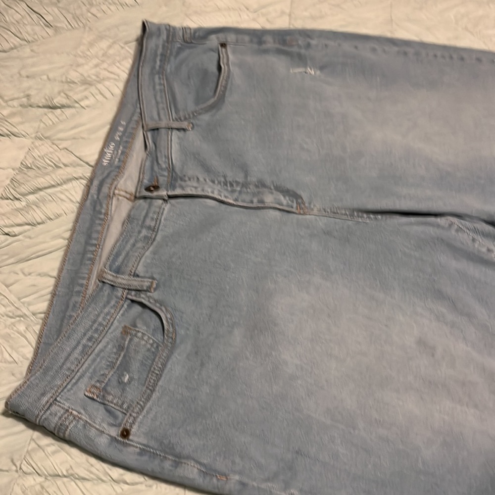 Light Wash Straight Leg Jeans w/ Destruction - Picture 2 of 9